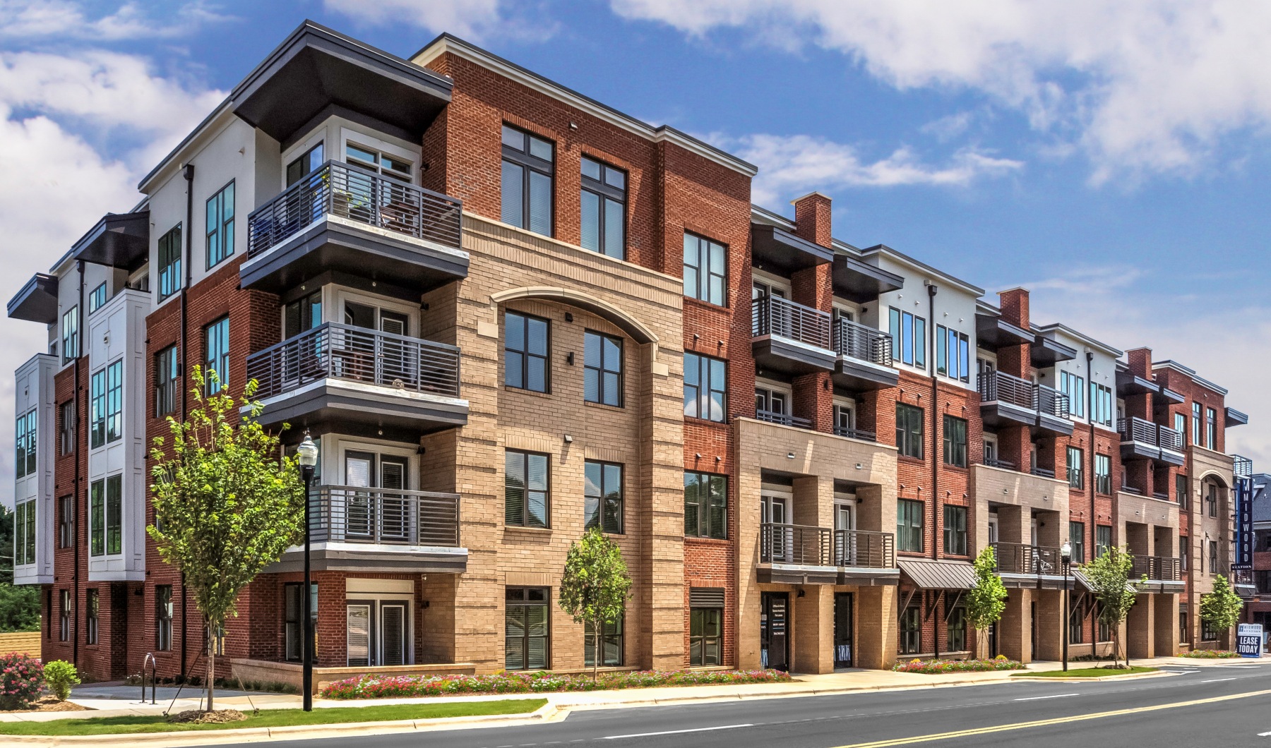 Modern Living at Midwood Station Apartments in Charlotte, NC